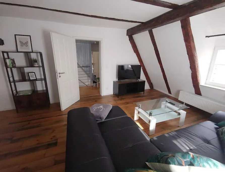 Wohnung Mit Hist. Altstadt Charme Noerdlingen Apartment